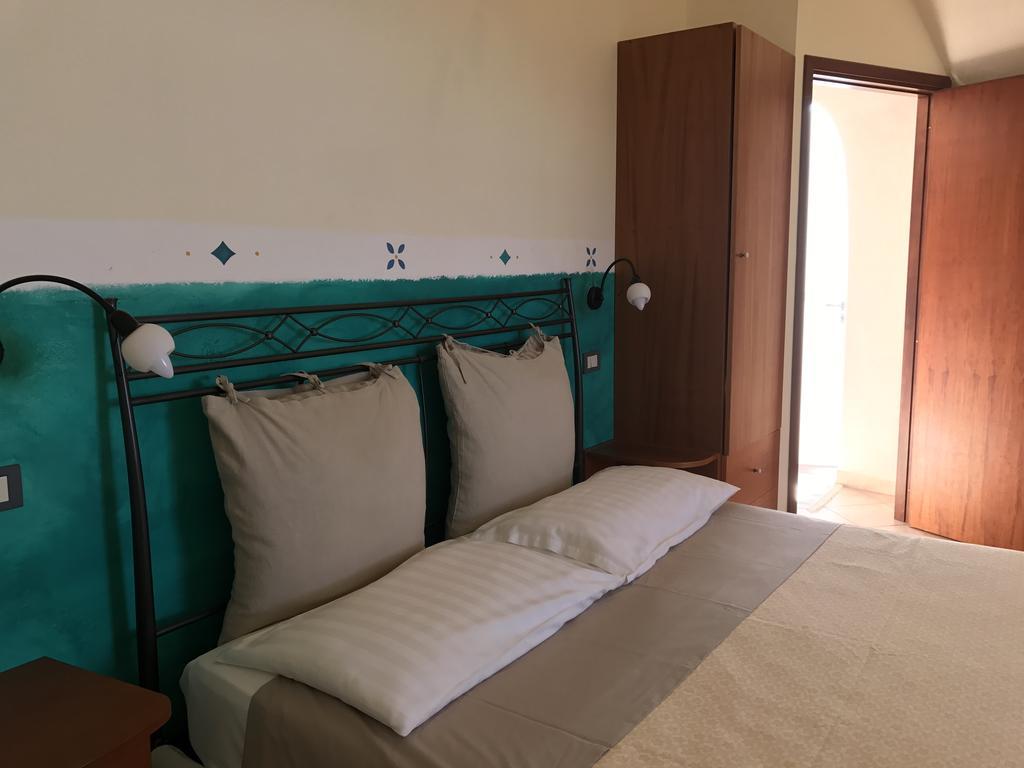 Giardino Di Sicilia Guest House SantʼAgata di Militello Екстериор снимка